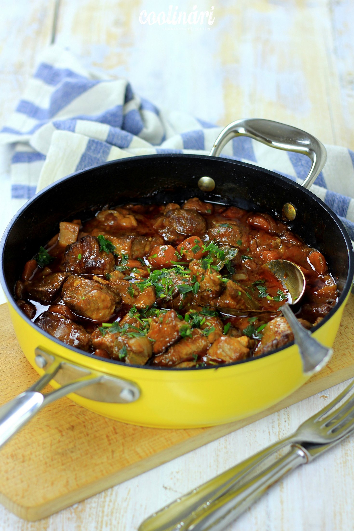 recept, gnocchi a bravčové dusené na víne