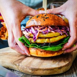 Halloumi burger