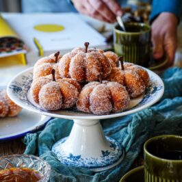 šišky v tvare tekvičiek